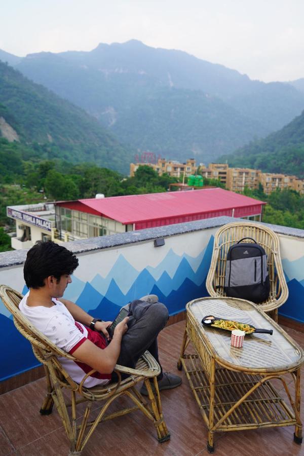 Joey'S Hostel Rishīkesh Екстериор снимка