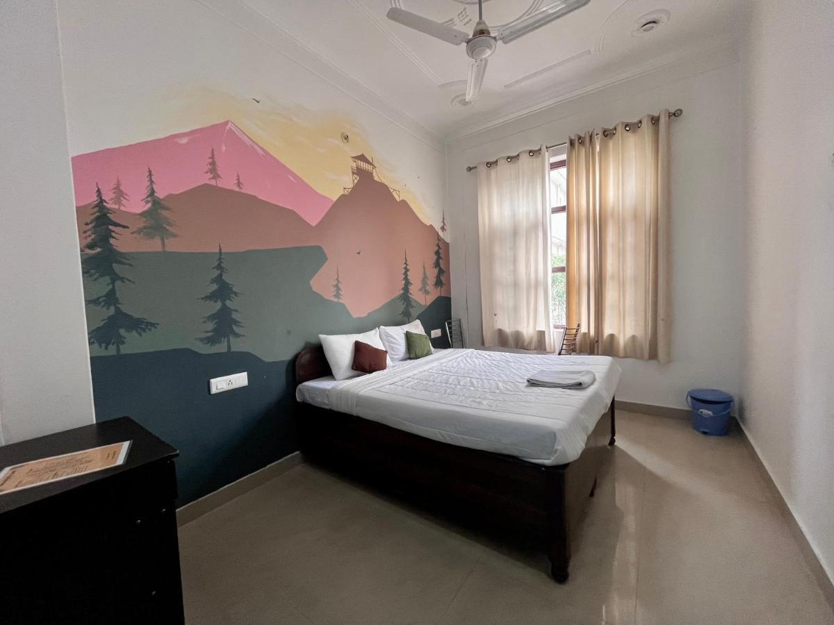 Joey'S Hostel Rishīkesh Екстериор снимка
